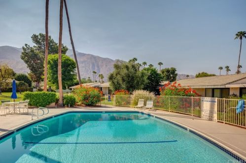 1891 Grand Bahama Dr, Palm Springs, CA 92264-8545
