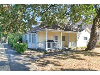 16057 2nd St, Sherwood, OR 97140-9330