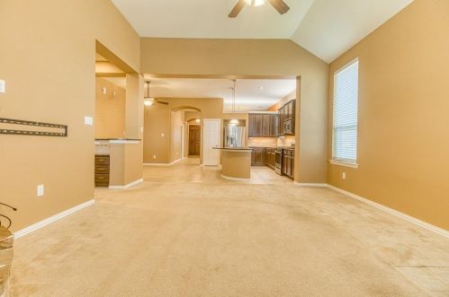 302 Round Lake Dr, Richmond TX 77469-1778 exterior