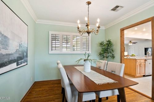 2347 Caracas St, Glendale CA  91214-3004 exterior