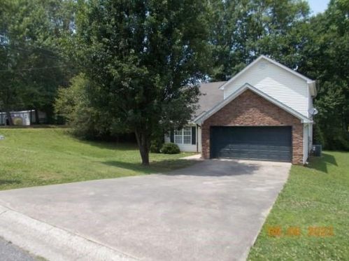 11 Richmond Dr, Dawsonville, GA 30534-3963