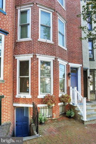 429 Boas St, Harrisburg, PA 17102-1708