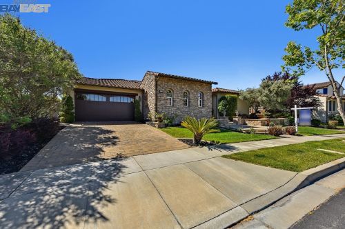 5561 Satinleaf Way, San Ramon, CA 94582-5059