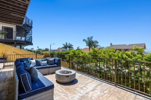 30816 Rue De La Pierre, Palos Verdes Estates, CA 90275-5318