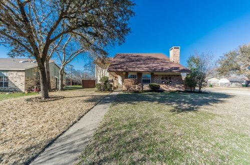 3421 Crossbow Ln, Garland, TX 75044-3624