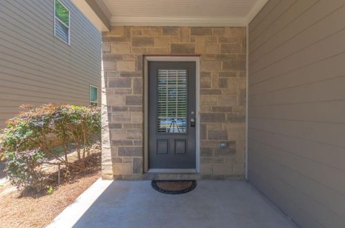 5046 Apple Grove Rd, Buford GA  30519-3405 exterior