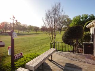 3208 Laurel Oaks Ct, Garland TX  75044-6936 exterior