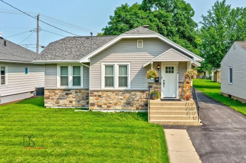 1524 Illinois Ave, Ottawa IL  61350-3262 exterior