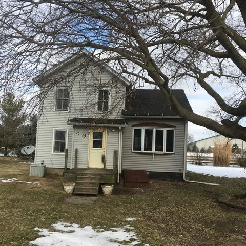 7225 Cordova Rd, Erie, IL 61250-9747