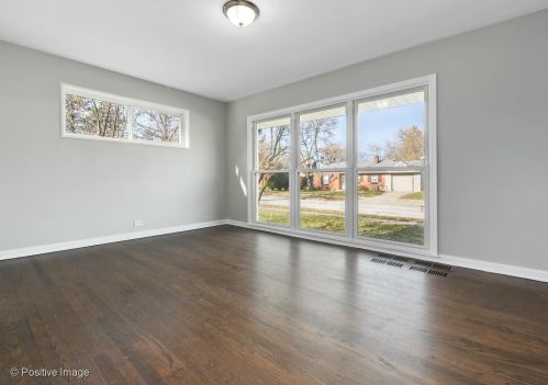 2233 Downey Rd, Homewood IL  60430-3605 exterior
