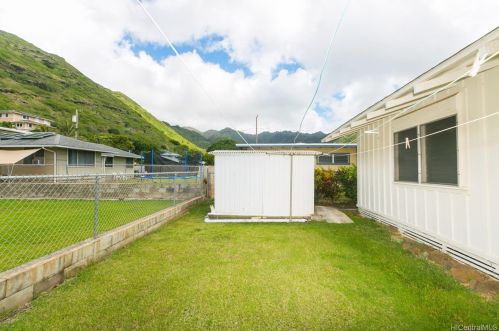 316 Elelupe Rd, Honolulu HI  96821-2211 exterior