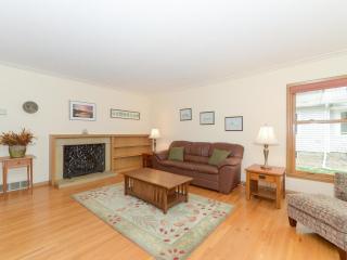 3434 Buchanan St, Minneapolis MN  55418-1405 exterior