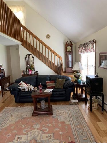 126 Green Hollow Rd, Killingly CT  06239-3700 exterior
