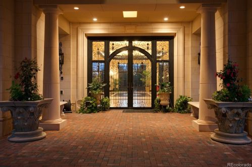 8 Cherry Hills Park Dr, Englewood, CO 80113-7175