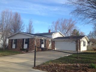 2002 William St, Champaign IL  61821-4226 exterior