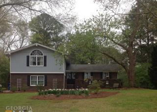 5060 Lake Forest Dr, Conyers, GA 30094-4483