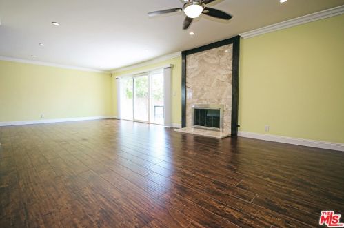 1526 Harle Pl, Anaheim CA  92802-2510 exterior