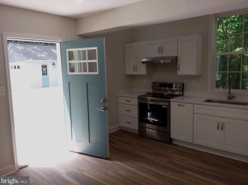 23539 Patuxent Beach Rd, California MD  20619-4214 exterior