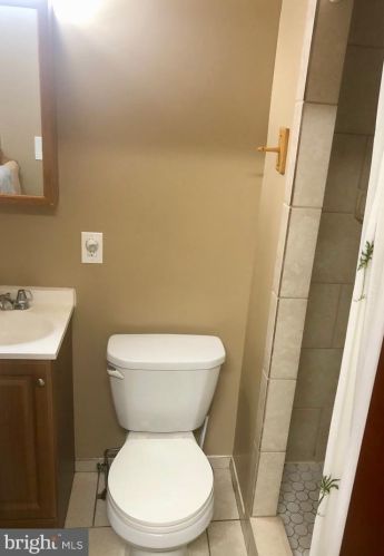 2523 12 St, Philadelphia PA 19133-1124 exterior