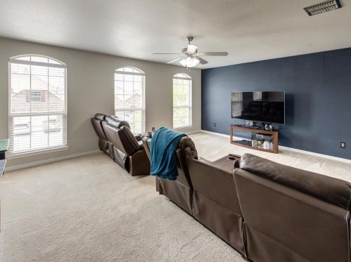 8632 Running River Ln, Fort Worth TX  76131-3380 exterior