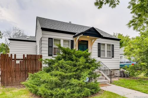 3147 Pennsylvania St, Englewood, CO 80113-2715