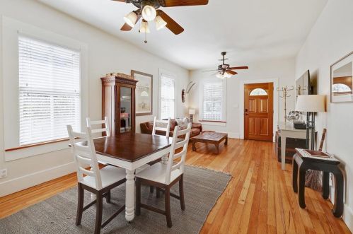 1717 5th St, Austin TX  78702-4635 exterior