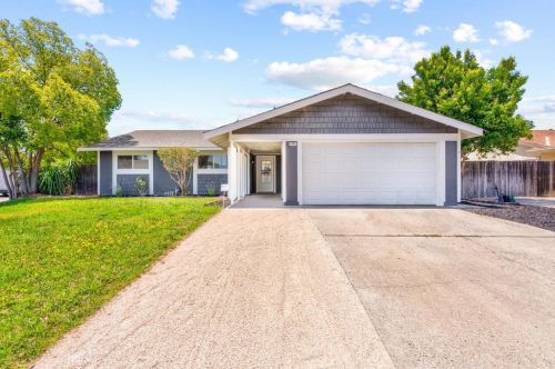 2984 Kachina Way, Rancho Cordova, CA 95670-5634