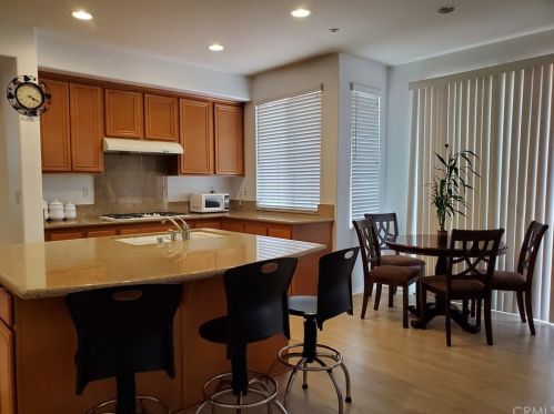 9464 Calico Trl, Riverside CA  92508-6836 exterior