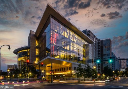 9513 Garwood St, Silver Spring MD 20901-2941 exterior