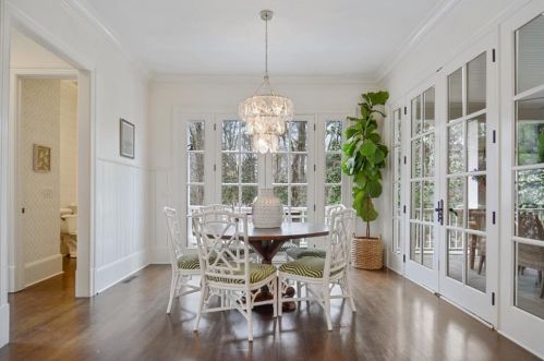 2672 Ellwood Dr, Atlanta GA  30305-3866 exterior