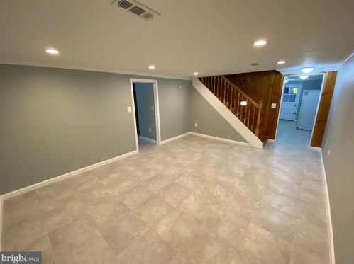 7804 Lockney Ave, Silver Spring MD 20912-7304 exterior