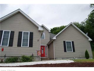 17 Westledge Ter, Torrington CT  06790-4492 exterior