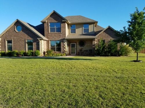 905 Baybrook Dr, Elgin, OK 73538-3815