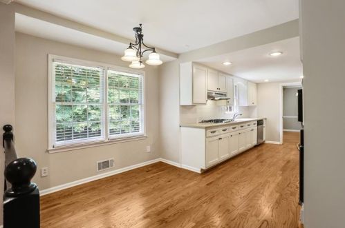 5038 Heatherdale Ln, Atlanta GA  30360-1669 exterior