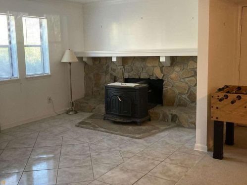 3315 Canterbury Trl, Rex GA 30273-2113 exterior