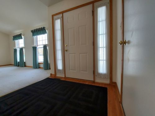 7214 Waterman Dr, Plainfield, IL 60586-6879