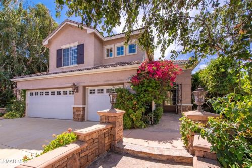 531 Granite Hills St, Simi Valley, CA 93065-0608