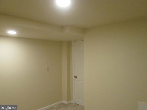 15 Valleyfield Ct, Silver Spring MD 20906-5724 exterior