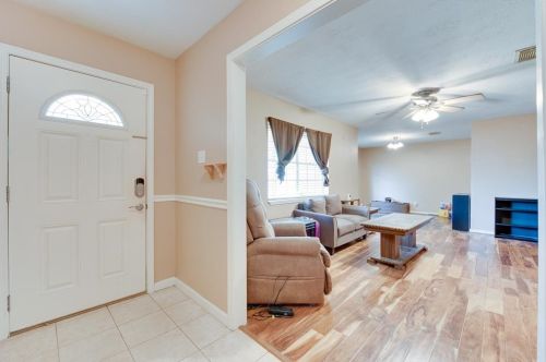 5218 Meadow Crest St, Morgans Point TX  77571-2817 exterior