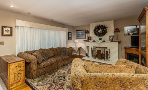113 Lockrem St, Ottawa, IL 61350-4434
