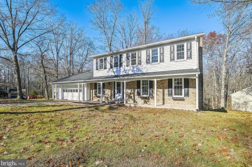 2640 Pewter Pl, Woodbridge, VA 22192-1307