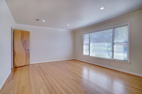 7109 Richlynn Ter, Fort Worth TX  76118-5121 exterior