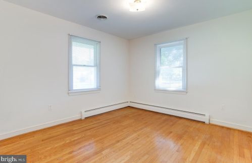 1002 Cliftonbrook Ln, Silver Spring MD 20905-3709 exterior