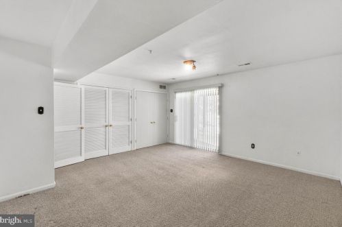 6100 Cliffside Trl, Columbia MD 21045-7412 exterior