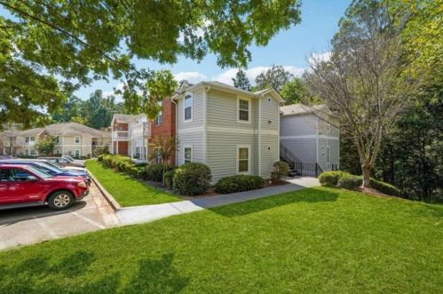 1426 Orchard Park Ct, Stone Mountain, GA 30083-1250