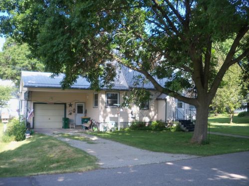 253 Main St, Wykoff, MN 55990-8738