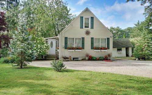 293 Brick Ave, Berkeley Township, NJ 08721-3262