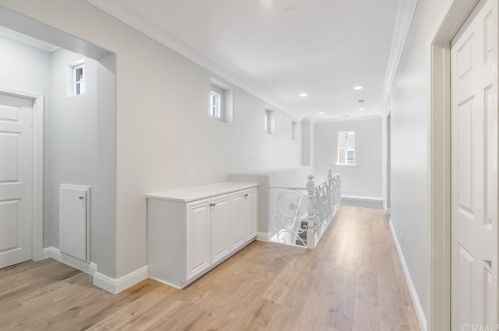 105 Bottlebrush, Irvine CA  92603-0688 exterior