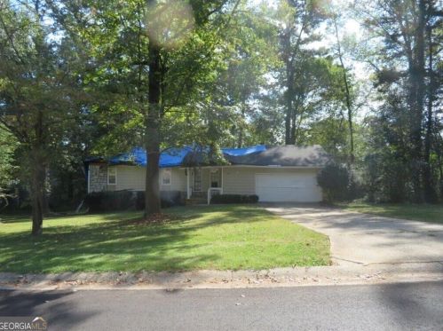 1405 Shady Pine Ter, Ellenwood, GA 30294-2512
