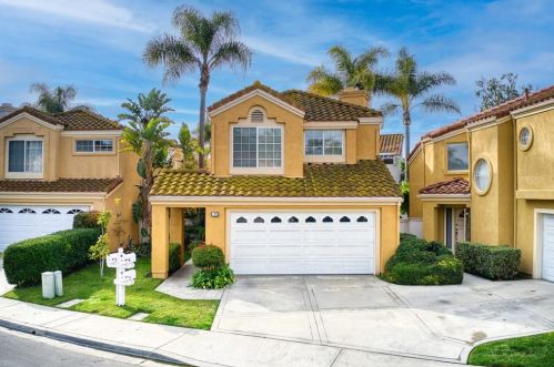 36 Del Perlatto, Irvine CA  92614-5360 exterior